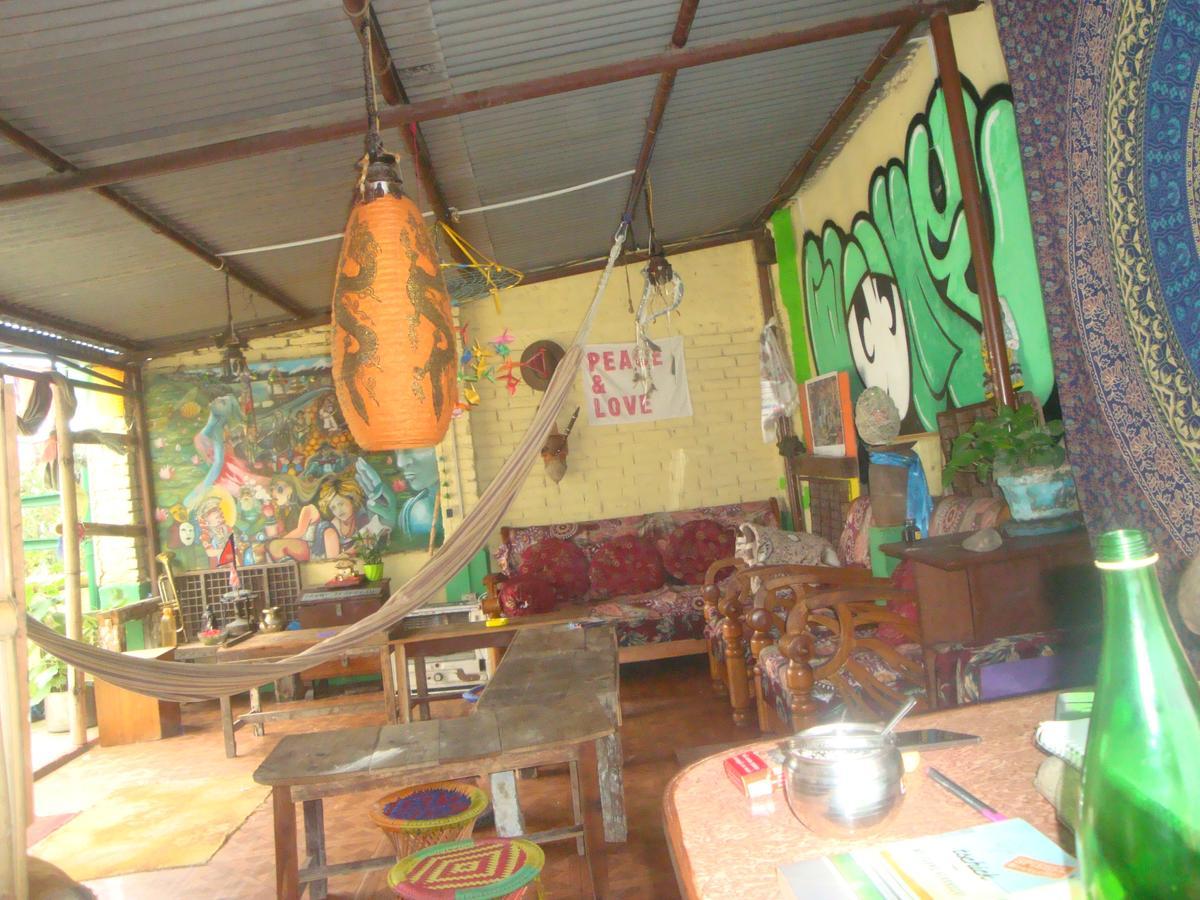 The Nepali Hive Hostel Katmandu Kültér fotó