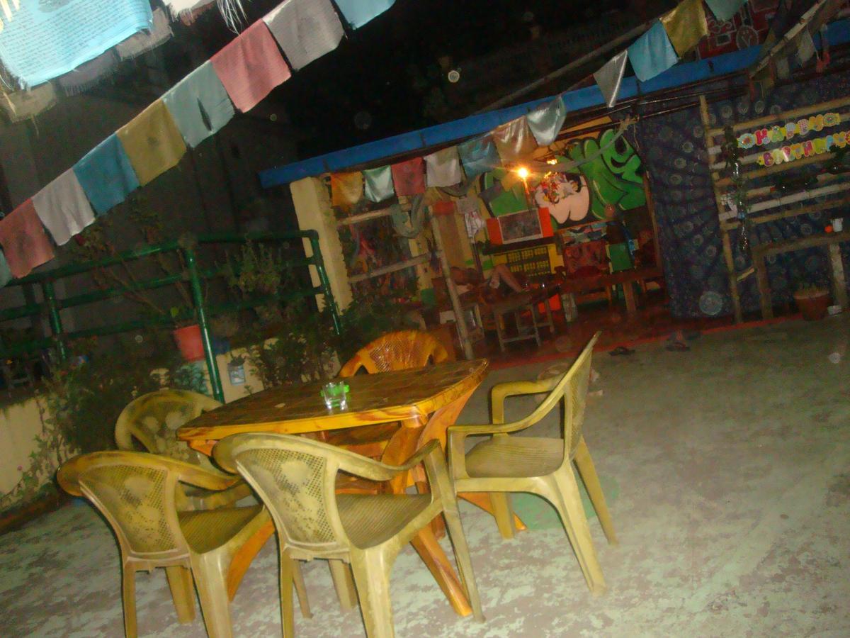 The Nepali Hive Hostel Katmandu Kültér fotó